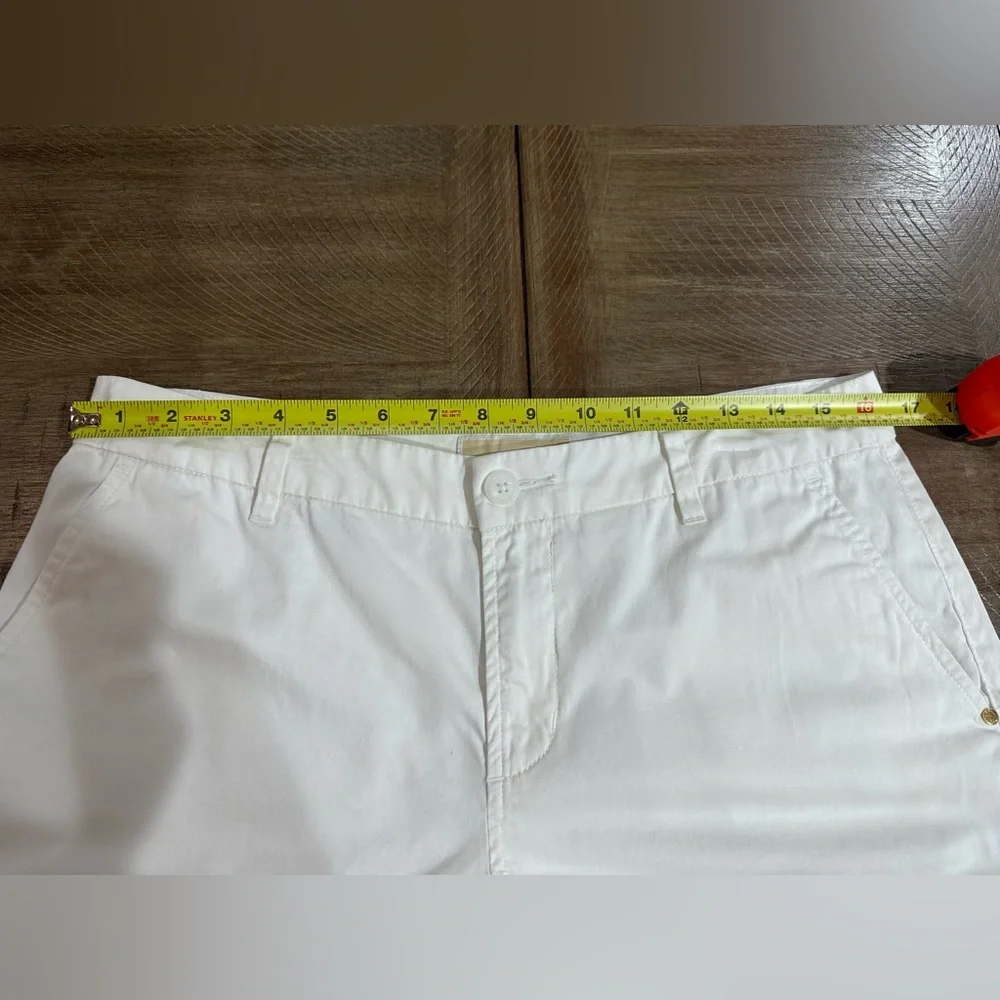 Michael Michael Kors White Rolled Cuffed Shorts size 6 - Picture 8 of 14